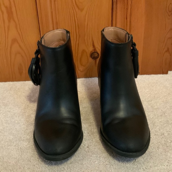 Vionic Shoes - EUC Vionic Madeline Boot